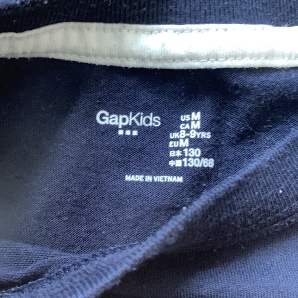 Gap Kids shirts 8-9 years - Picture 7 of 7